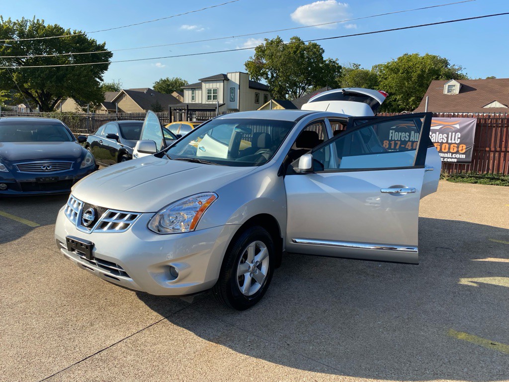 2013 Nissan Rogue Image 9