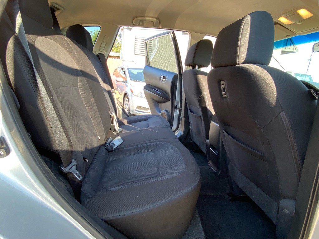 2013 Nissan Rogue Image 18