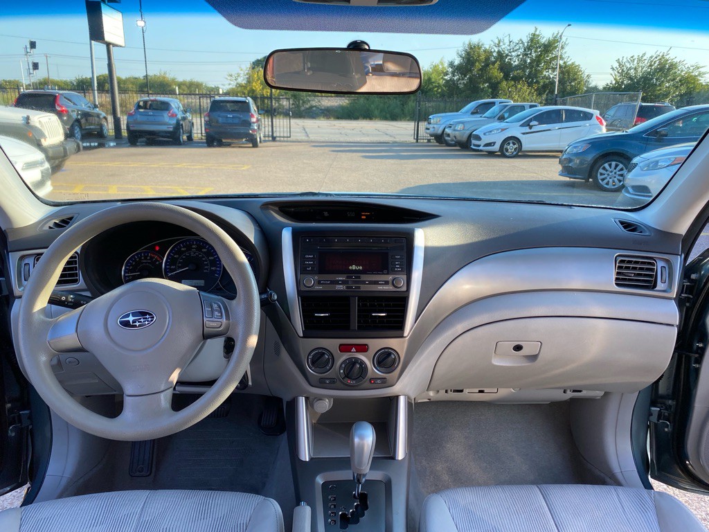 2010 Subaru Forester Image 21