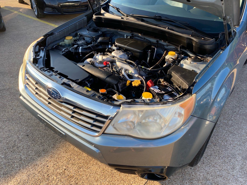 2010 Subaru Forester Image 28