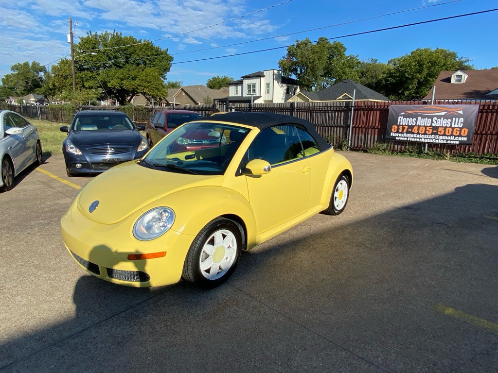 2008 Volkswagen Beetle Image 3