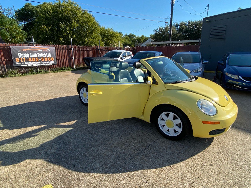 2008 Volkswagen Beetle Image 7