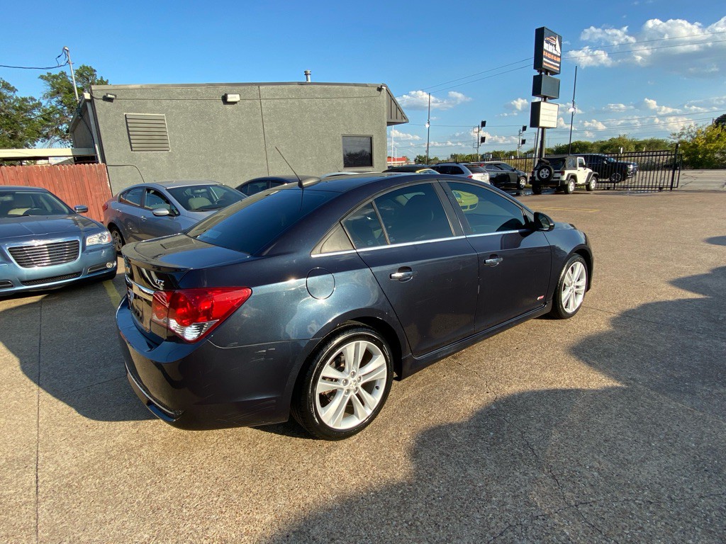 2015 Chevrolet Cruze Image 6