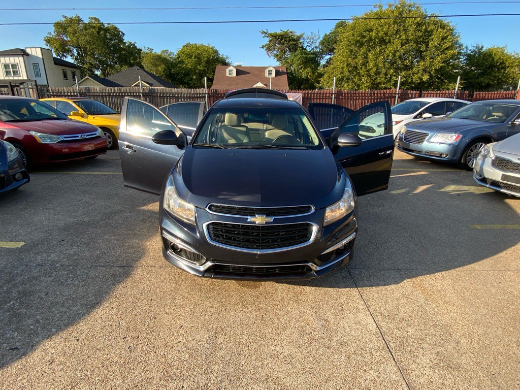 2015 Chevrolet Cruze Image 8