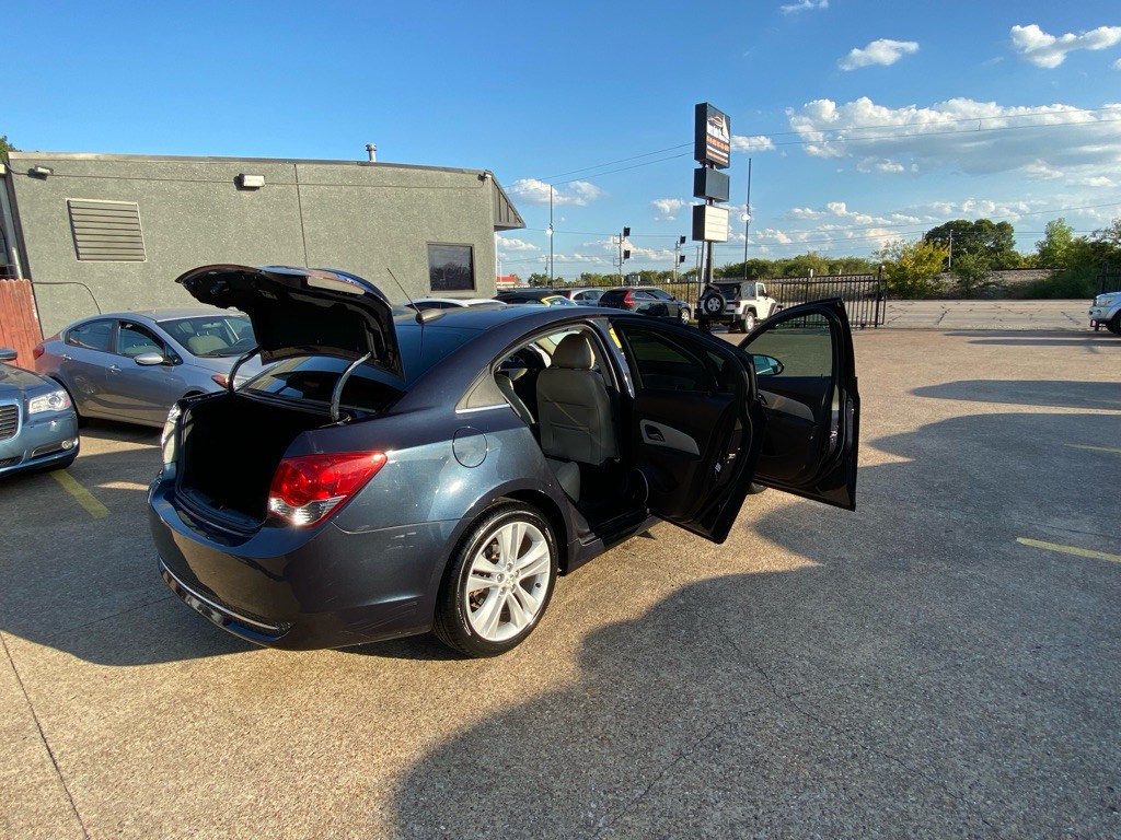 2015 Chevrolet Cruze Image 12