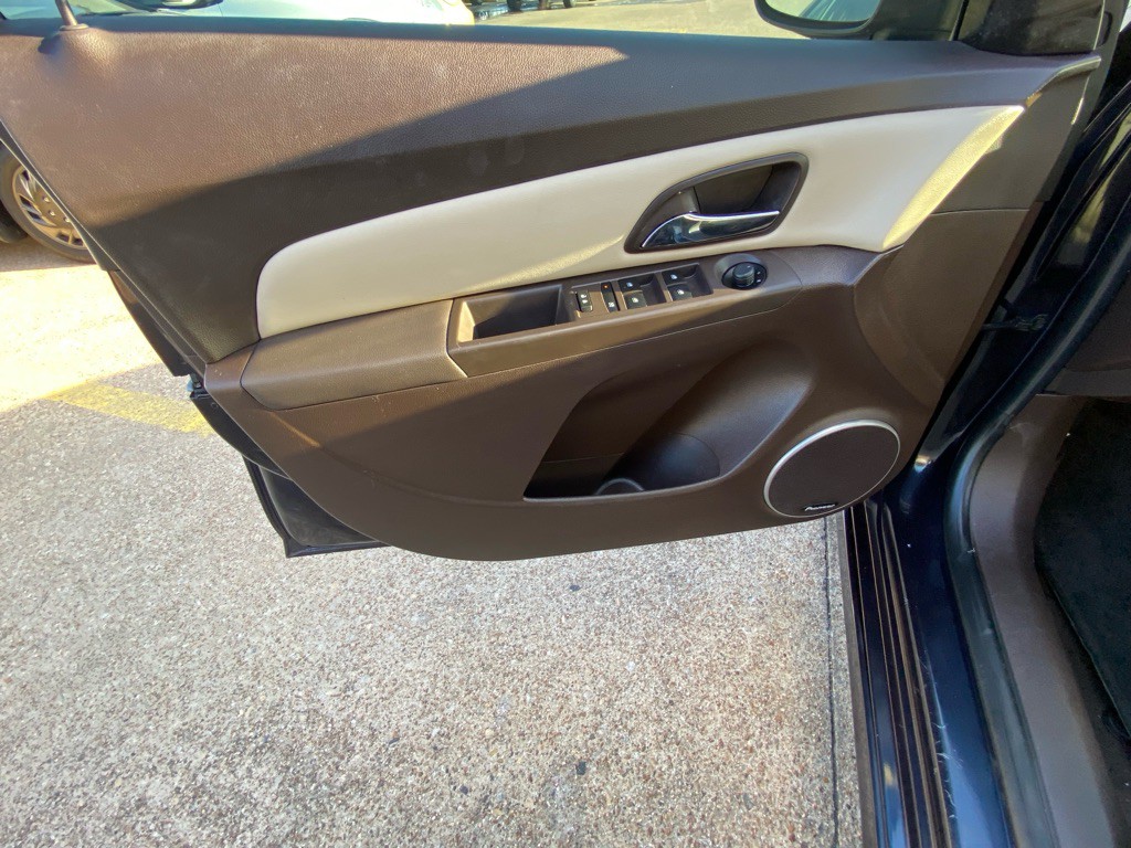 2015 Chevrolet Cruze Image 13