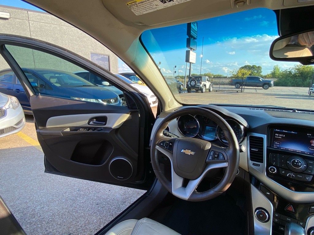 2015 Chevrolet Cruze Image 23