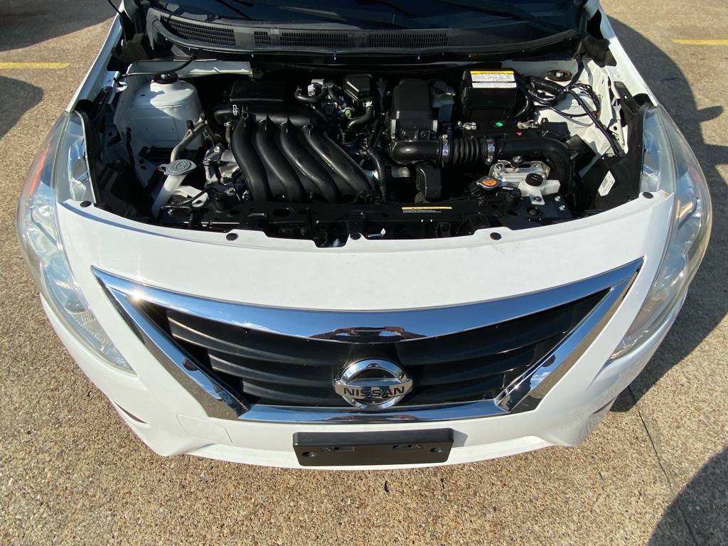 2018 Nissan Versa Image 28