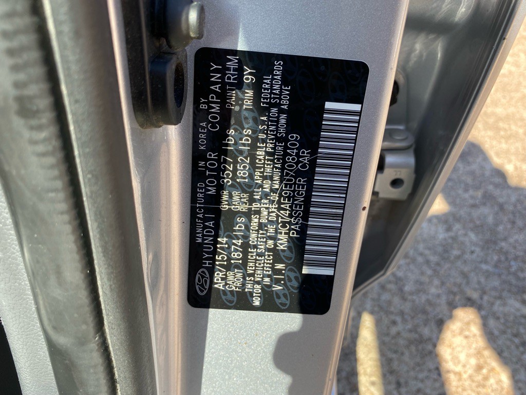 2014 Hyundai Accent Image 29