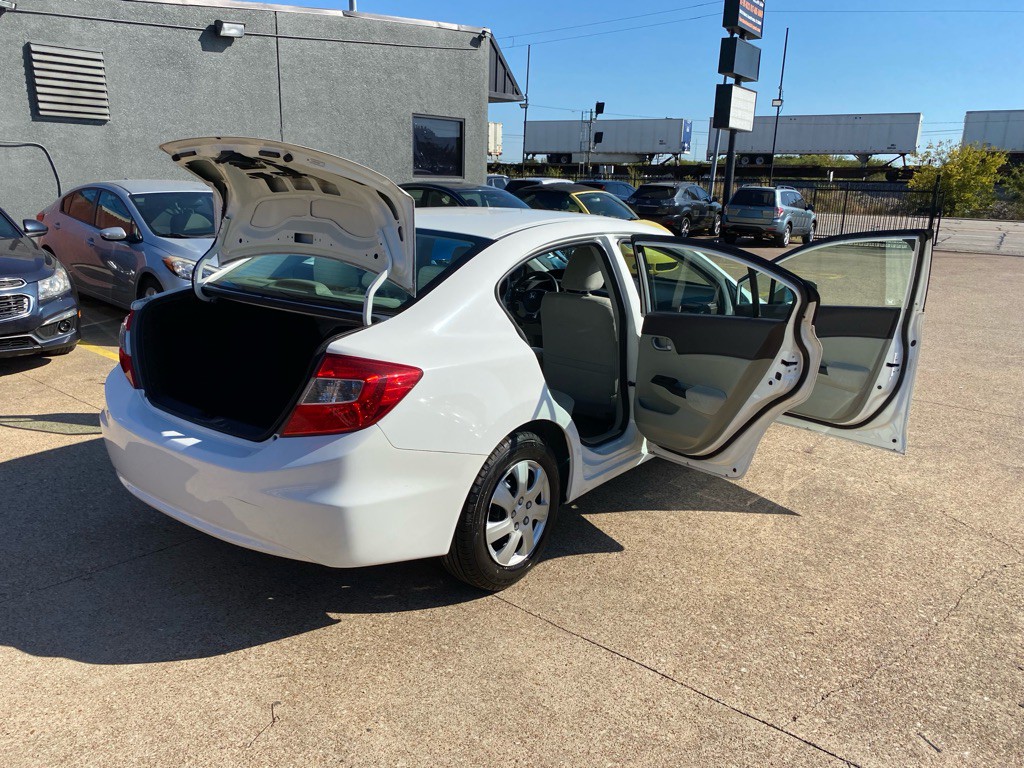 2012 Honda Civic Image 12
