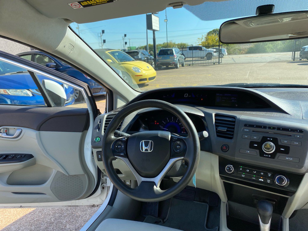 2012 Honda Civic Image 23