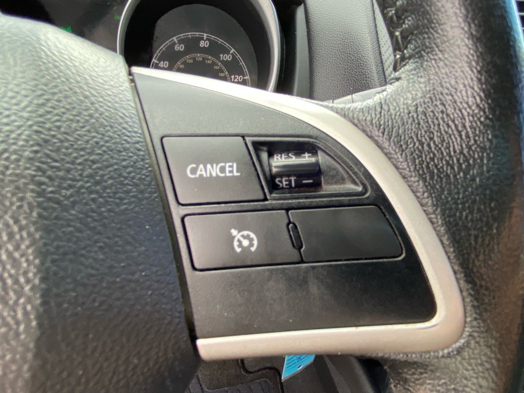 2015 Mitsubishi Outlander Image 25