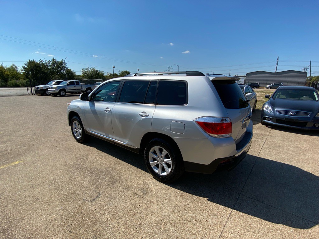 2012 Toyota Highlander Image 4