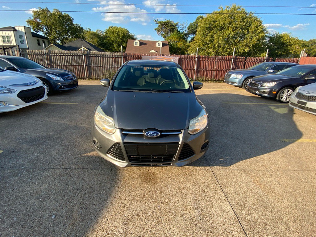 2014 Ford Focus Image 2