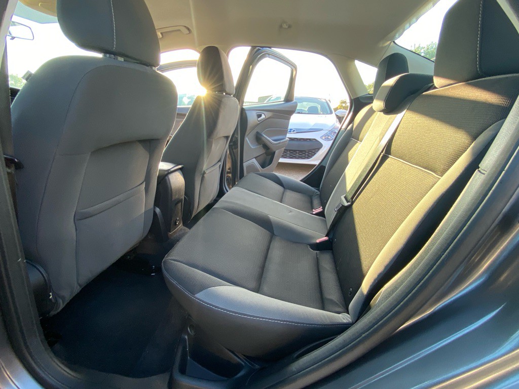 2014 Ford Focus Image 16