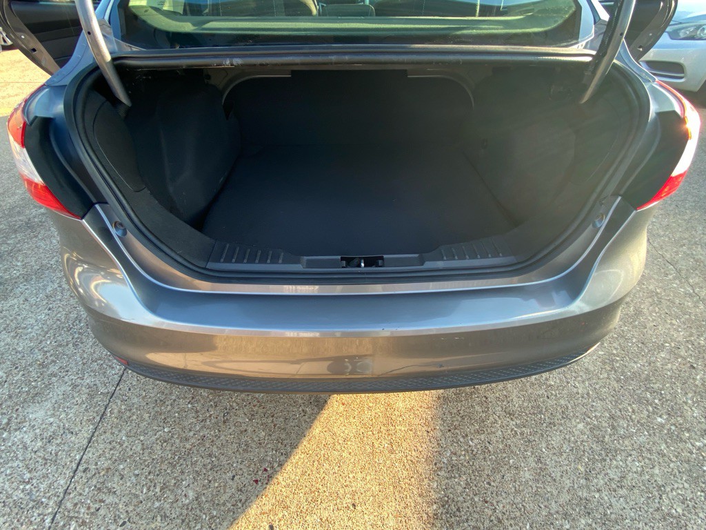 2014 Ford Focus Image 17