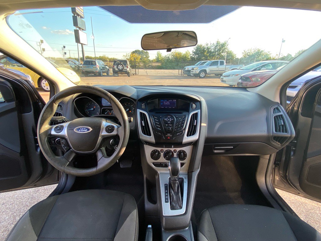 2014 Ford Focus Image 21