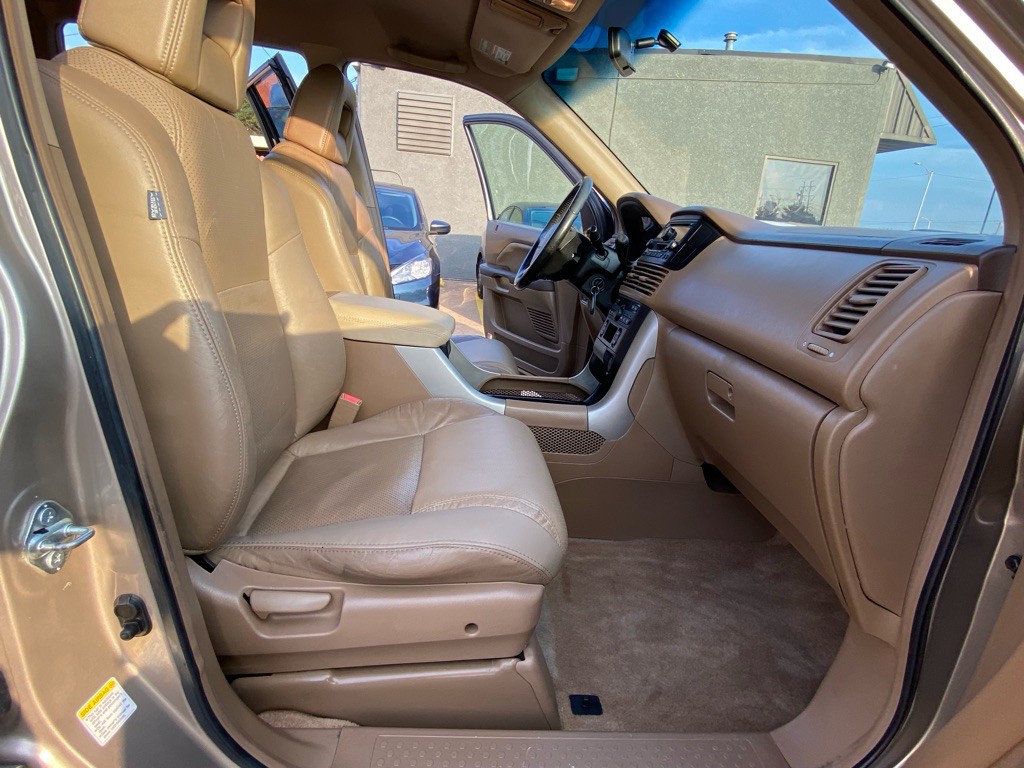 2004 Honda Pilot Image 20