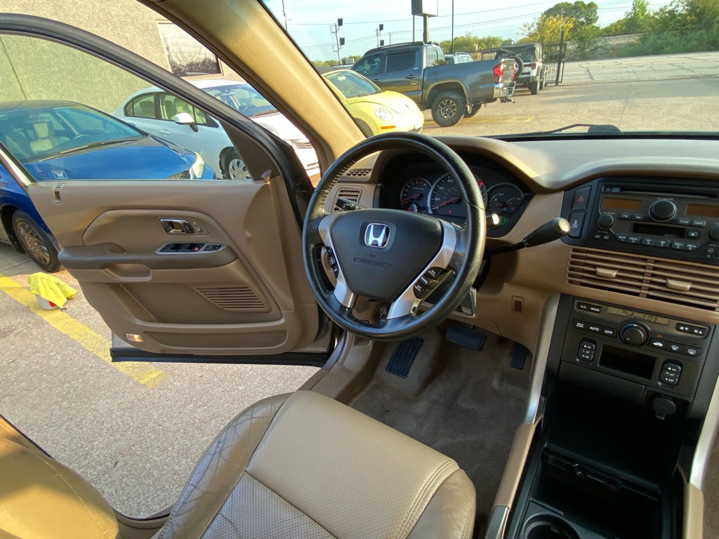 2004 Honda Pilot Image 24