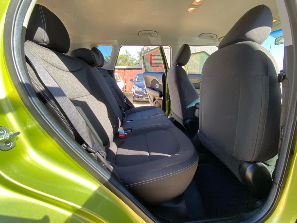2015 Kia Soul Image 18