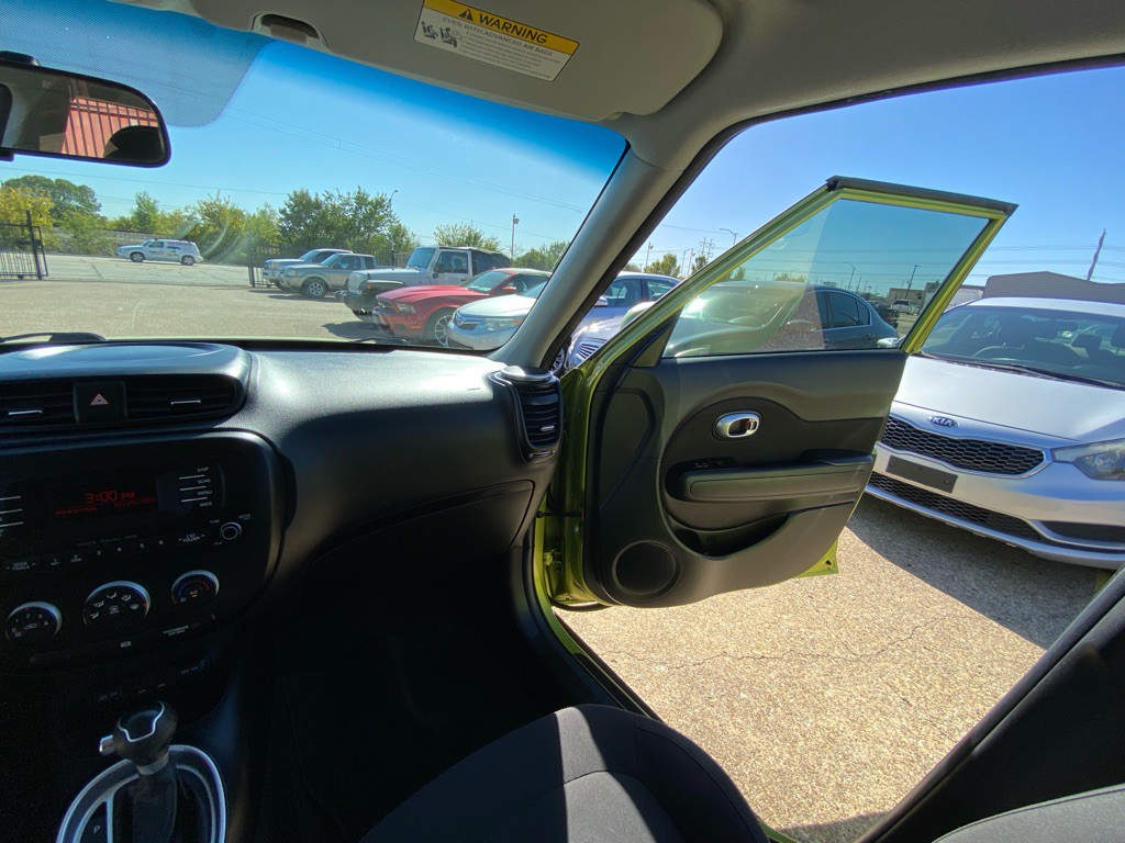 2015 Kia Soul Image 22