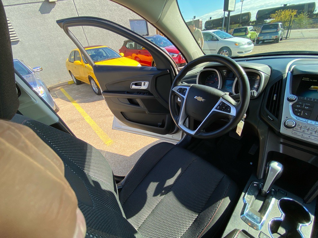 2012 Chevrolet Equinox Image 23