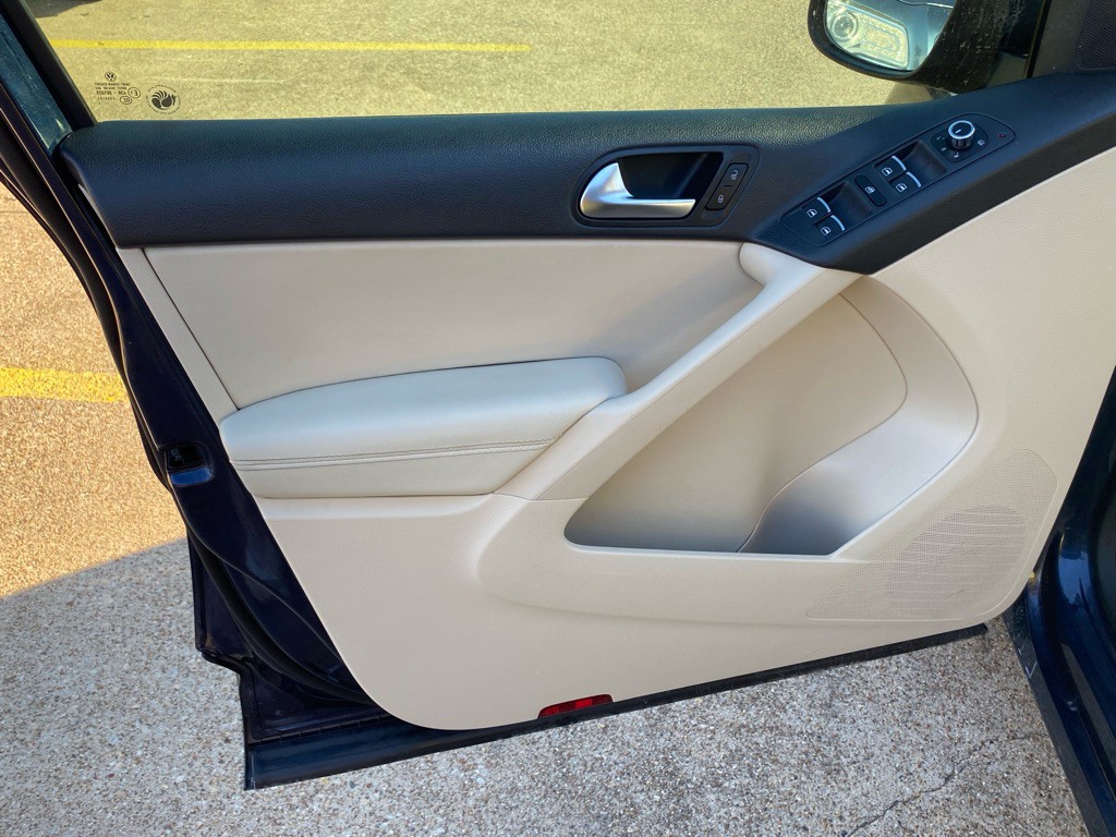 2013 Volkswagen Tiguan Image 13