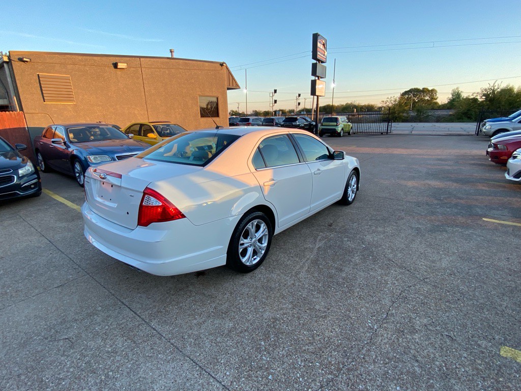 2012 Ford Fusion Image 6