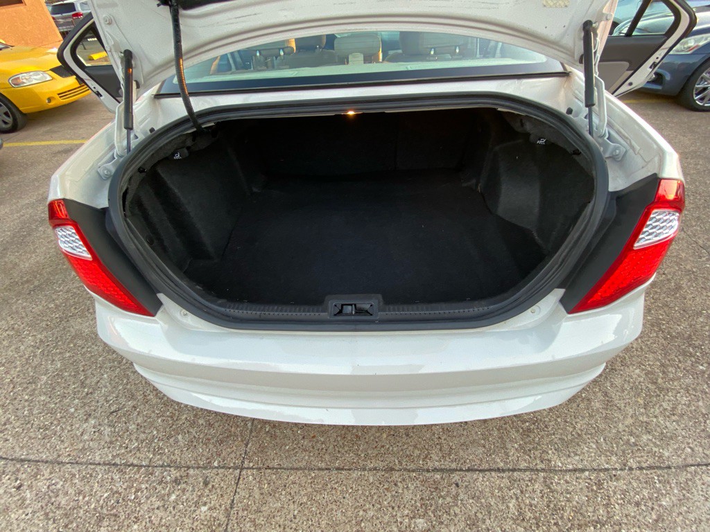 2012 Ford Fusion Image 17