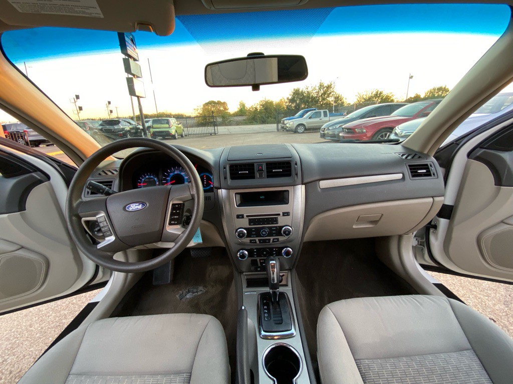 2012 Ford Fusion Image 21