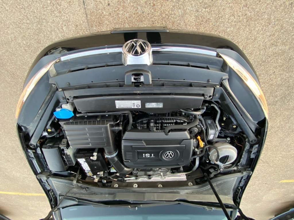 2015 Volkswagen Golf Image 27