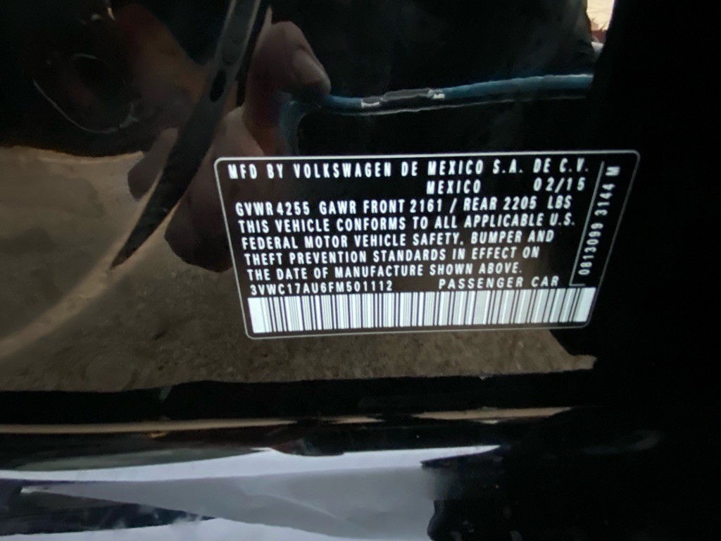 2015 Volkswagen Golf Image 30