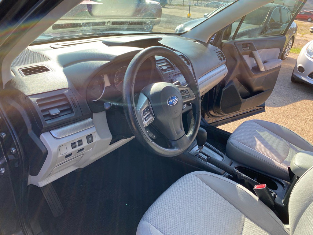 2014 Subaru Forester Image 14