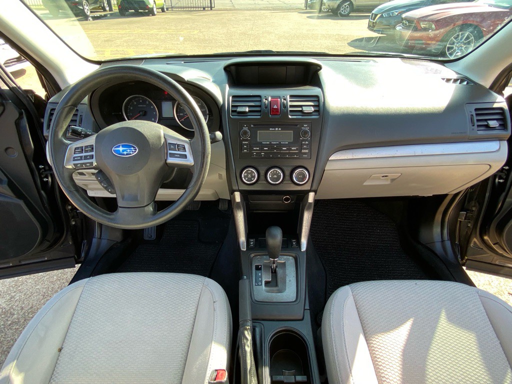 2014 Subaru Forester Image 21