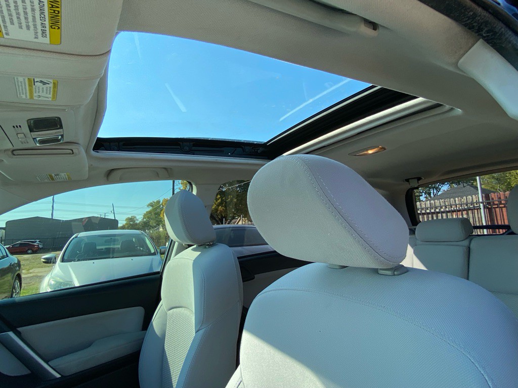 2014 Subaru Forester Image 27