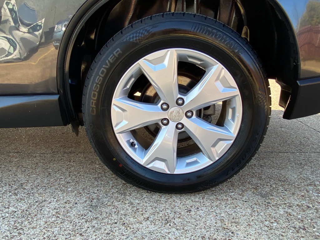 2014 Subaru Forester Image 32