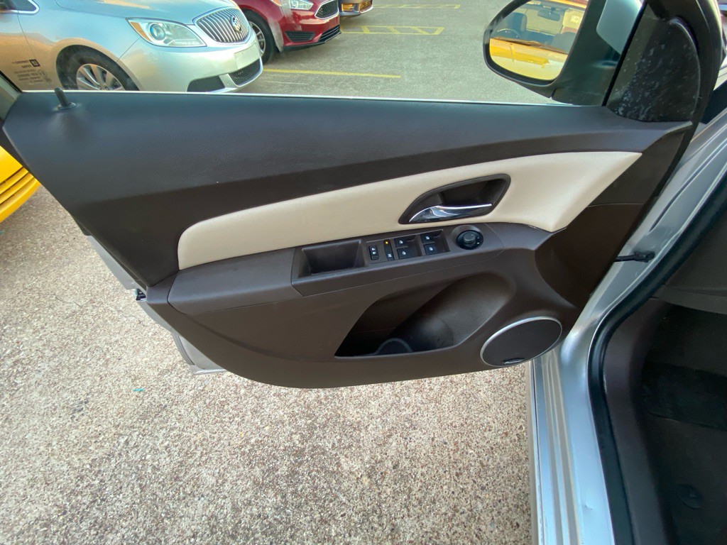 2015 Chevrolet Cruze Image 13