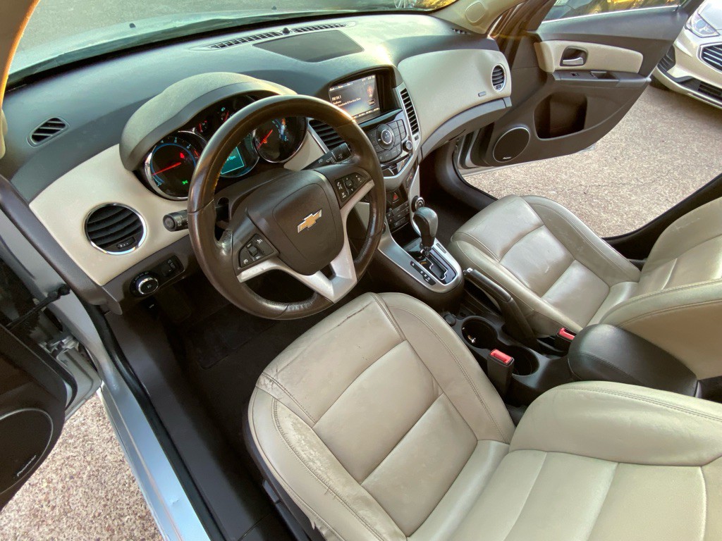 2015 Chevrolet Cruze Image 14