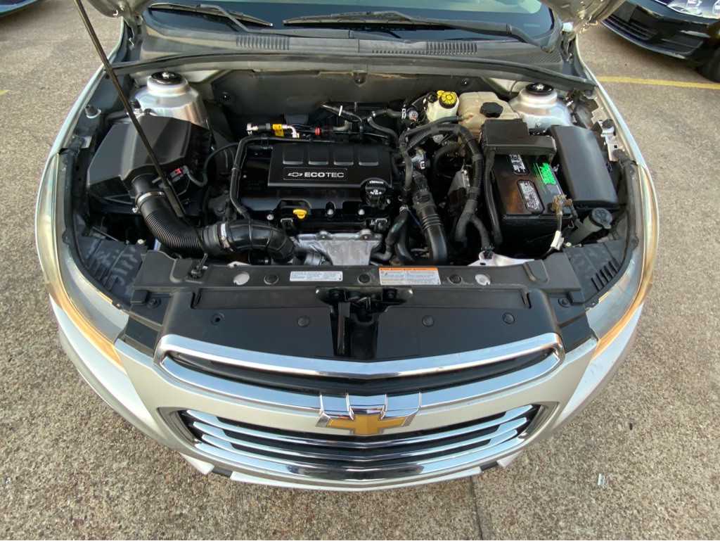 2015 Chevrolet Cruze Image 29