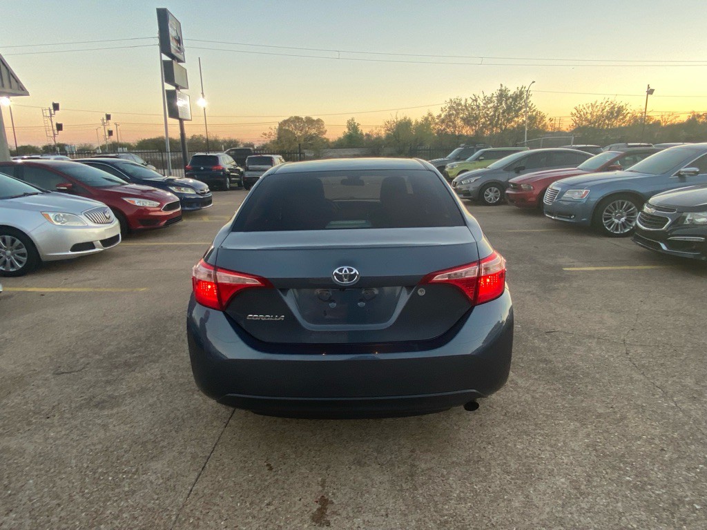 2018 Toyota Corolla Image 5