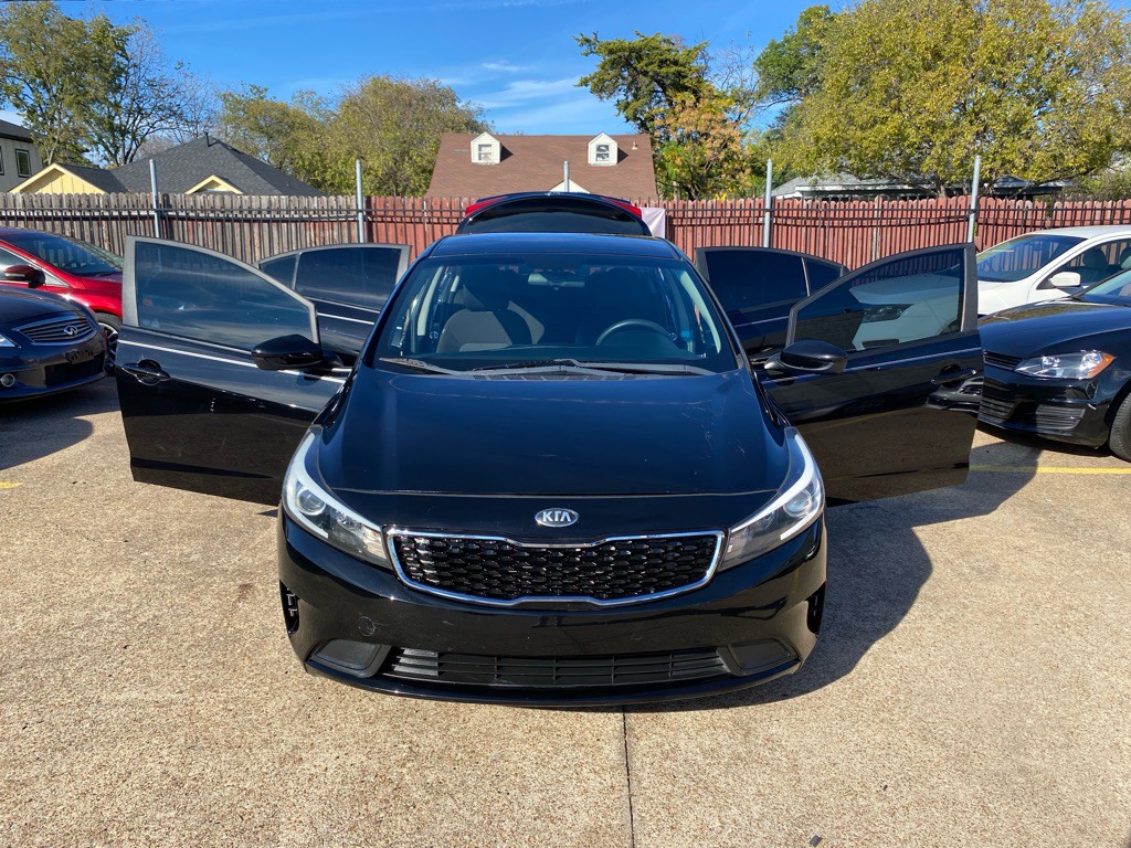 2018 Kia Forte Image 8