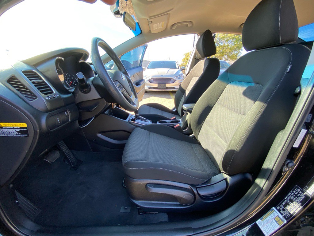 2018 Kia Forte Image 15