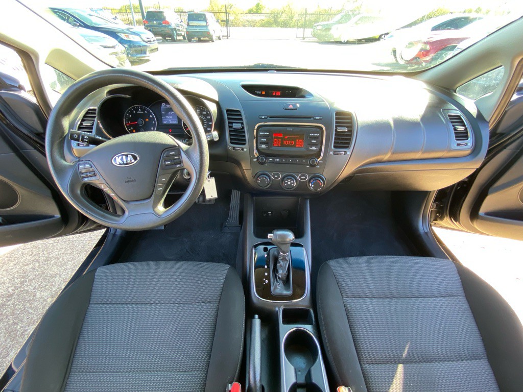 2018 Kia Forte Image 21