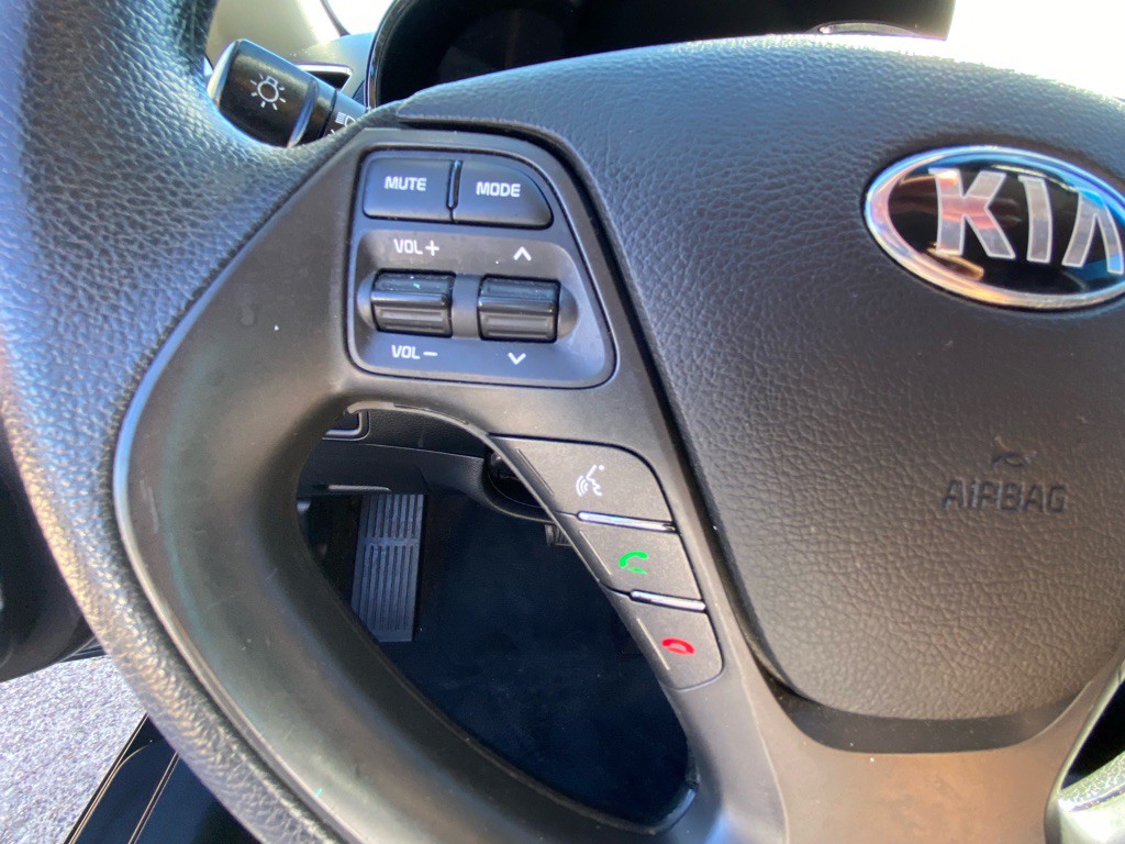 2018 Kia Forte Image 24