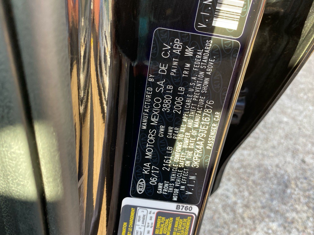 2018 Kia Forte Image 30