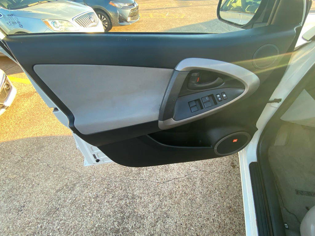 2008 Toyota Rav4 Image 13