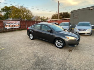 Image for 2016 Ford Focus SE ID: 7030097