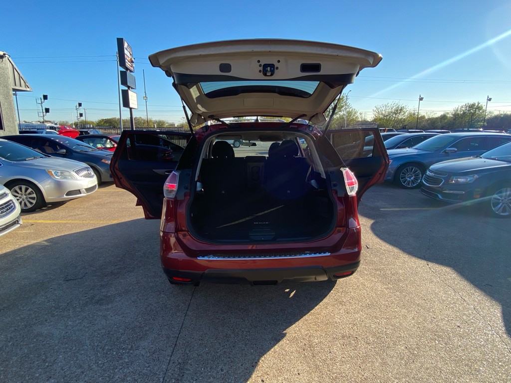 2015 Nissan Rogue Image 11