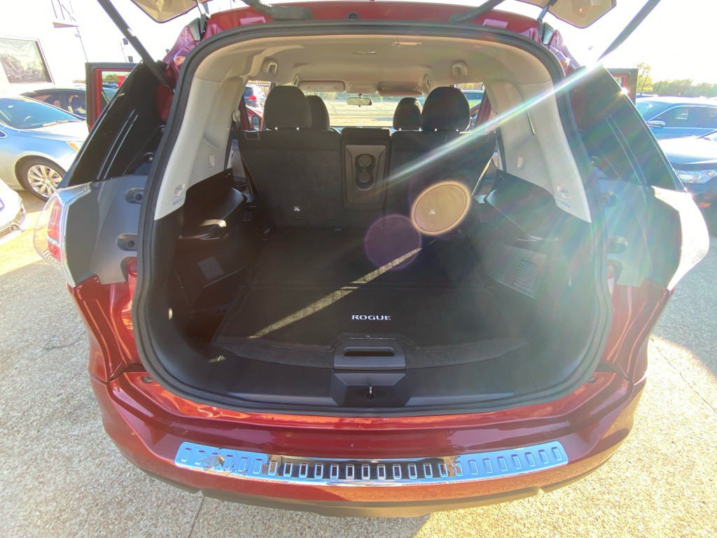 2015 Nissan Rogue Image 17
