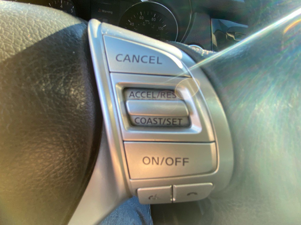 2015 Nissan Rogue Image 27